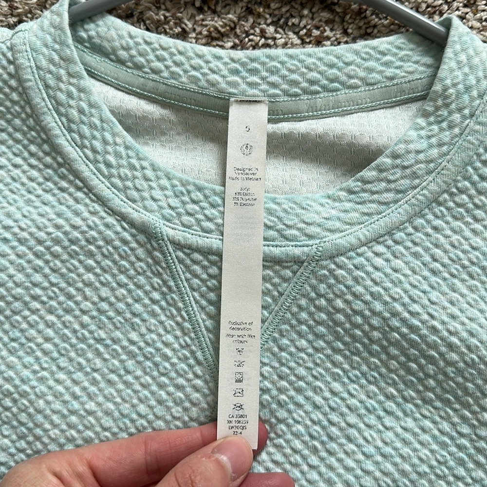 Lululemon Light Green Textured Pullover, Medium, … - image 2